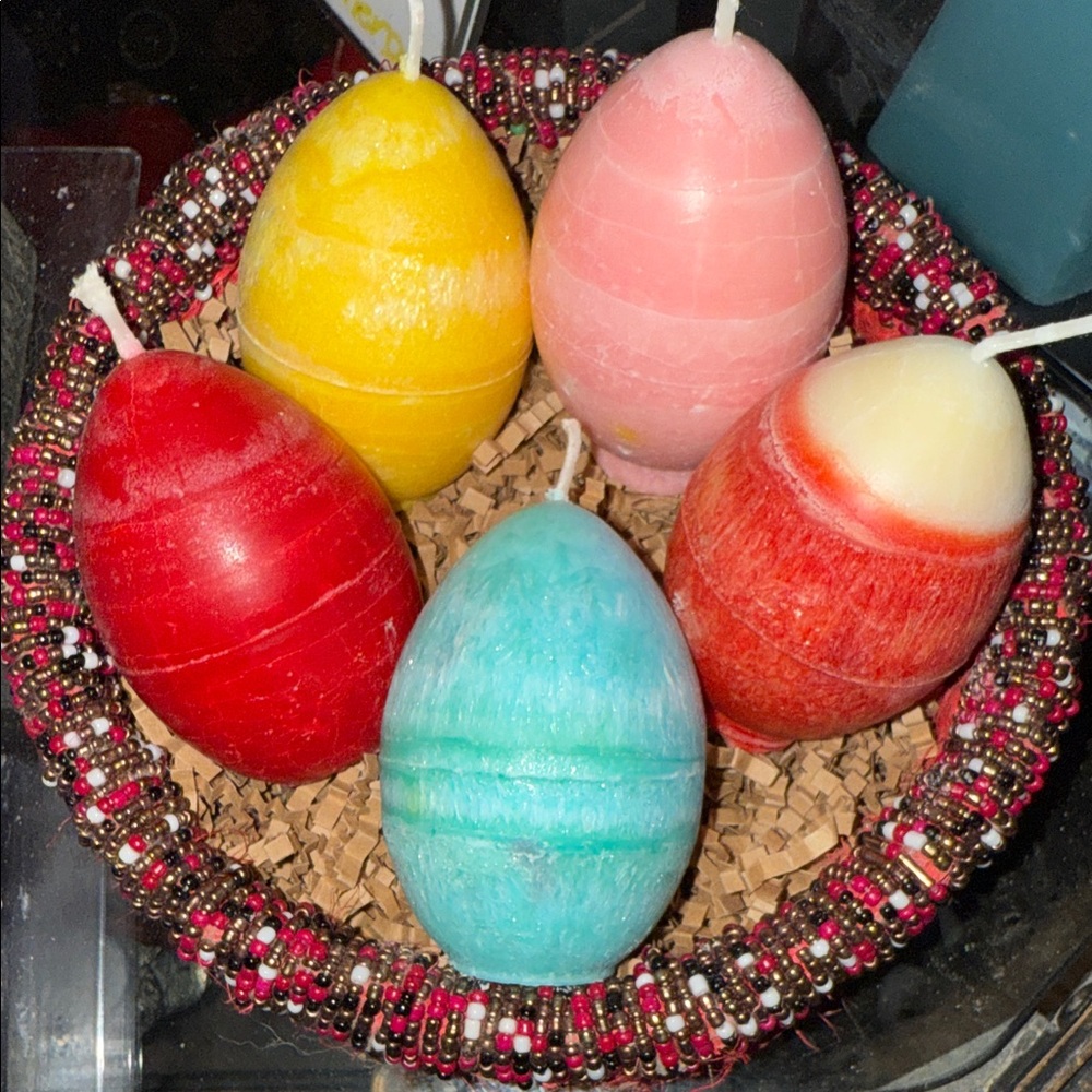 Turquoise Egg-Shaped Candle (New Beginnings)